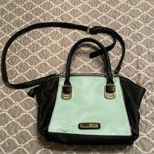 Black and light blue hand bag with shoulder strap